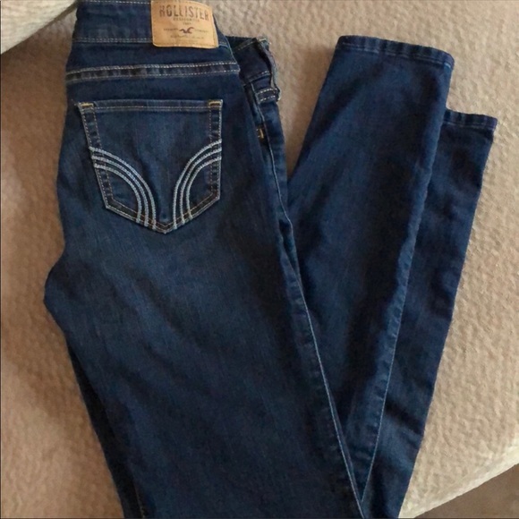 Hollister Jeans - Picture 2 of 2